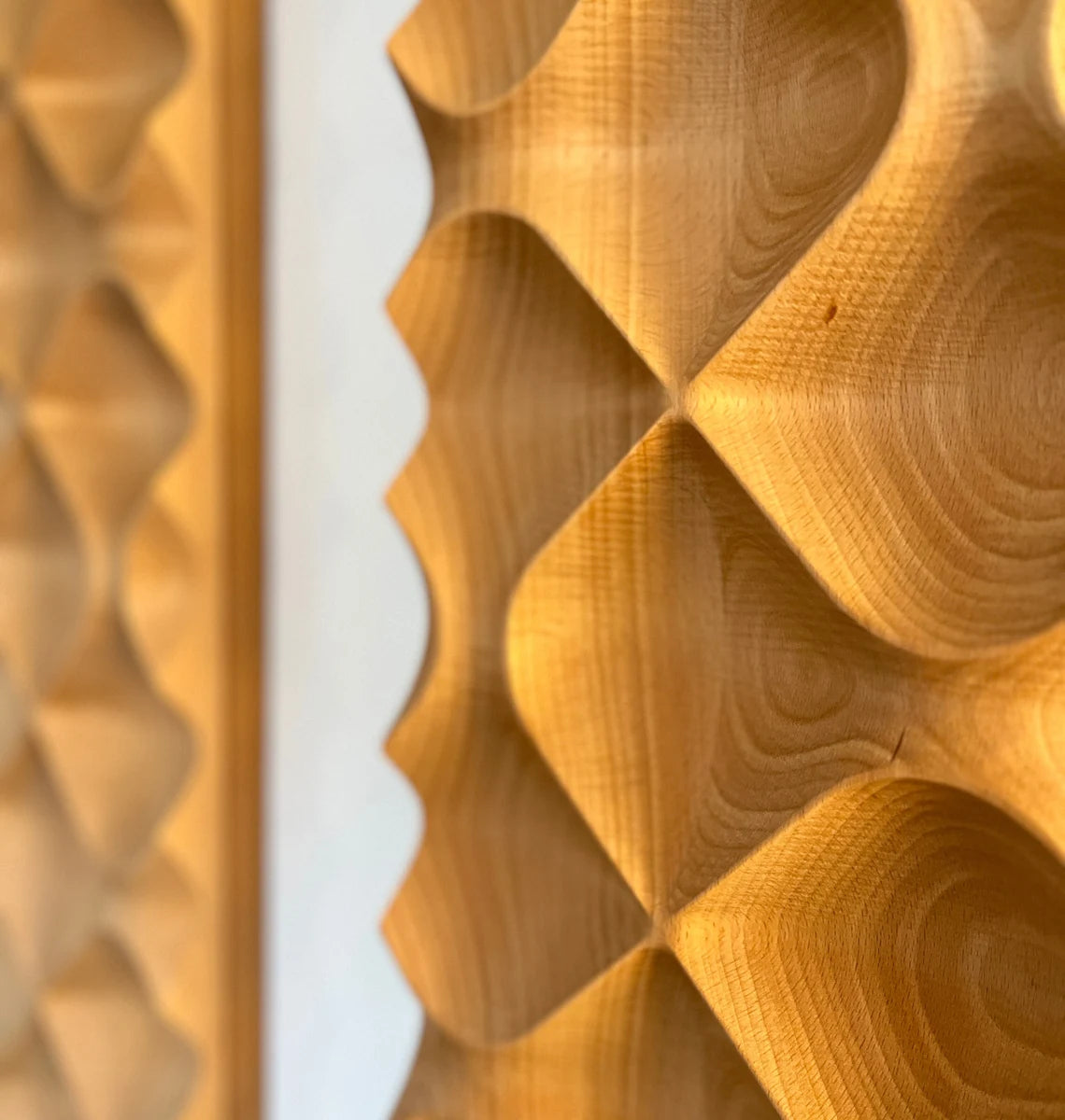 Calmphonie - Premium acoustic diffuser made of beech wood 